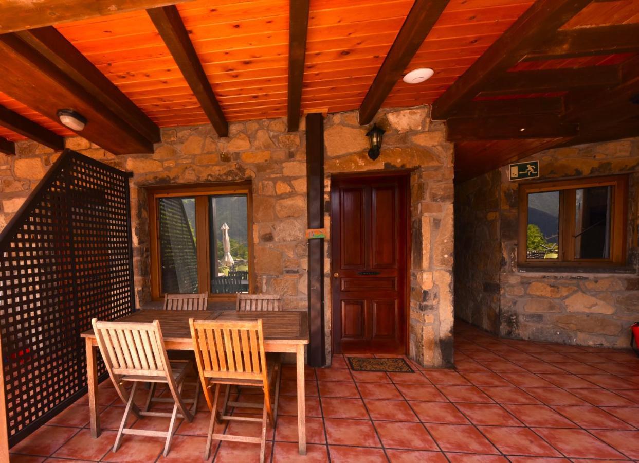Hotel Balcon Del Pirineo Rural Ordesa Buesa Esterno foto