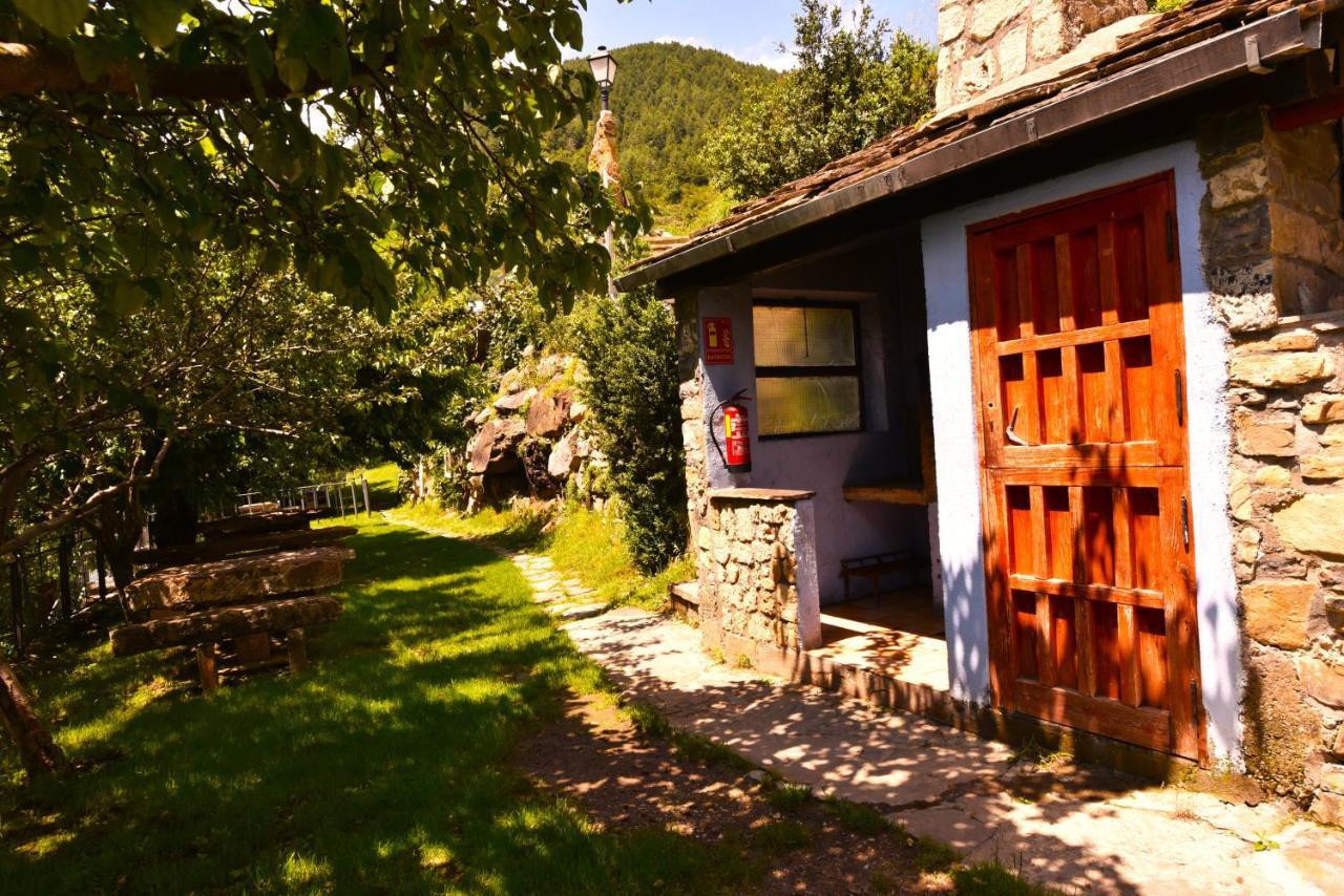 Hotel Balcon Del Pirineo Rural Ordesa Buesa Esterno foto